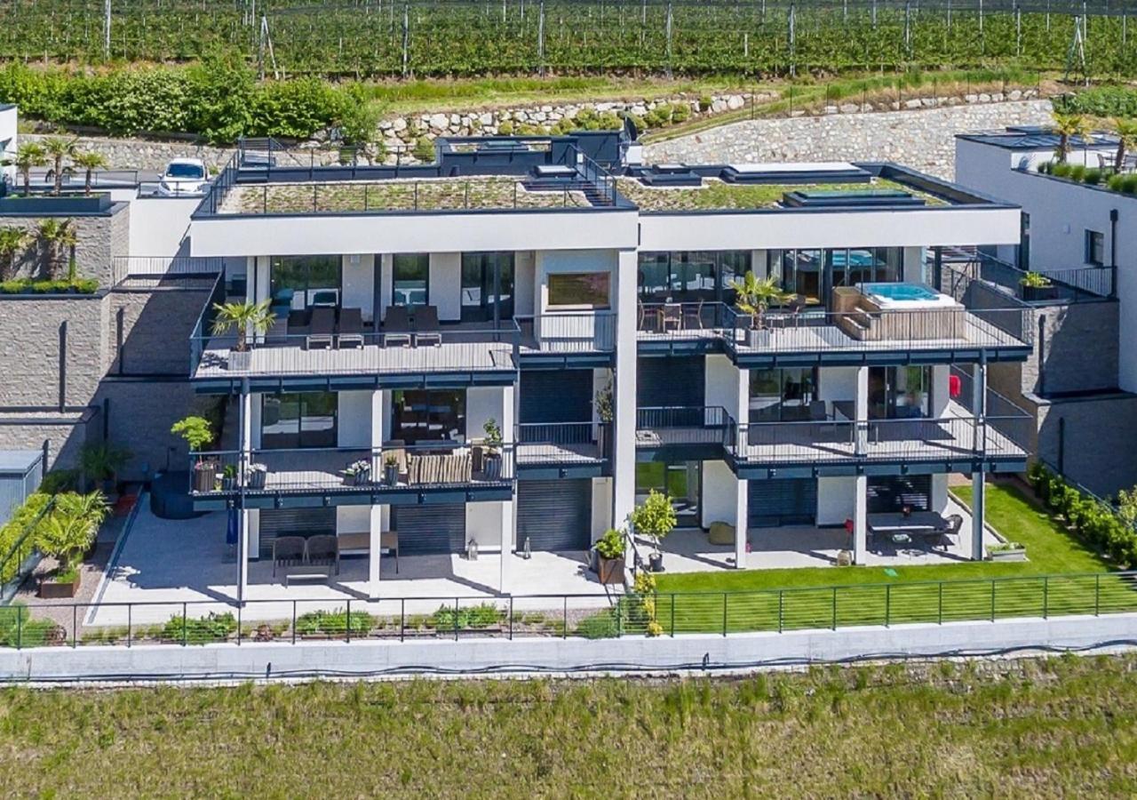 Ferienwohnung Penthouse Skygarden Schenna Exterior foto